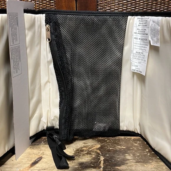 Emma & Chloe LOVE Portable Diaper Changing Station NWT - Picture 7 of 14